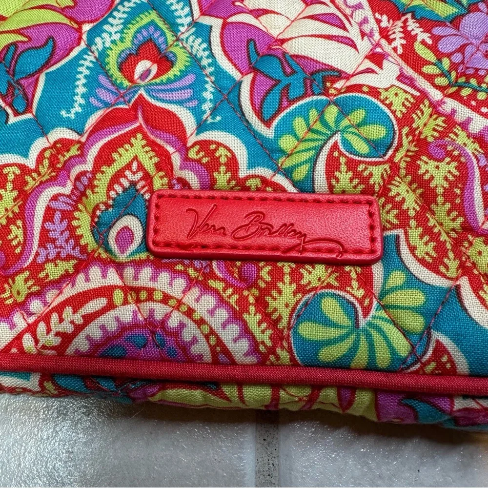 Vera Bradley Paisley In Paradise 10in Tablet Case